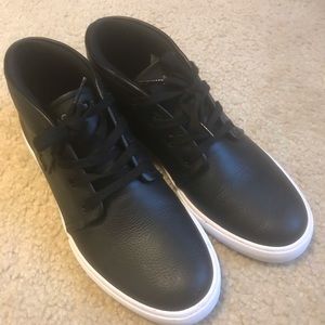 Boys shoe 6.5